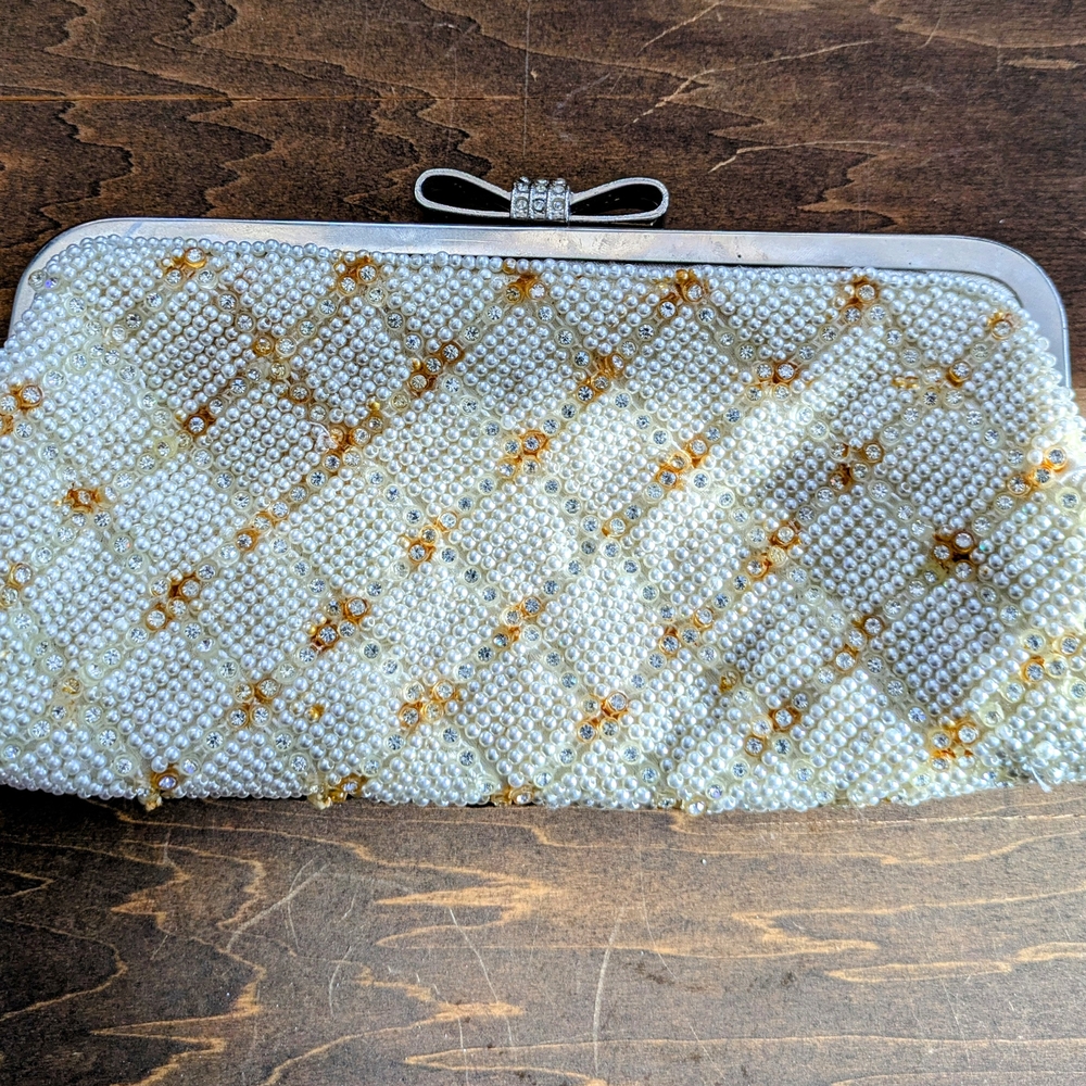 5 For $20 Jolie Collection Vintage Beaded Clutch